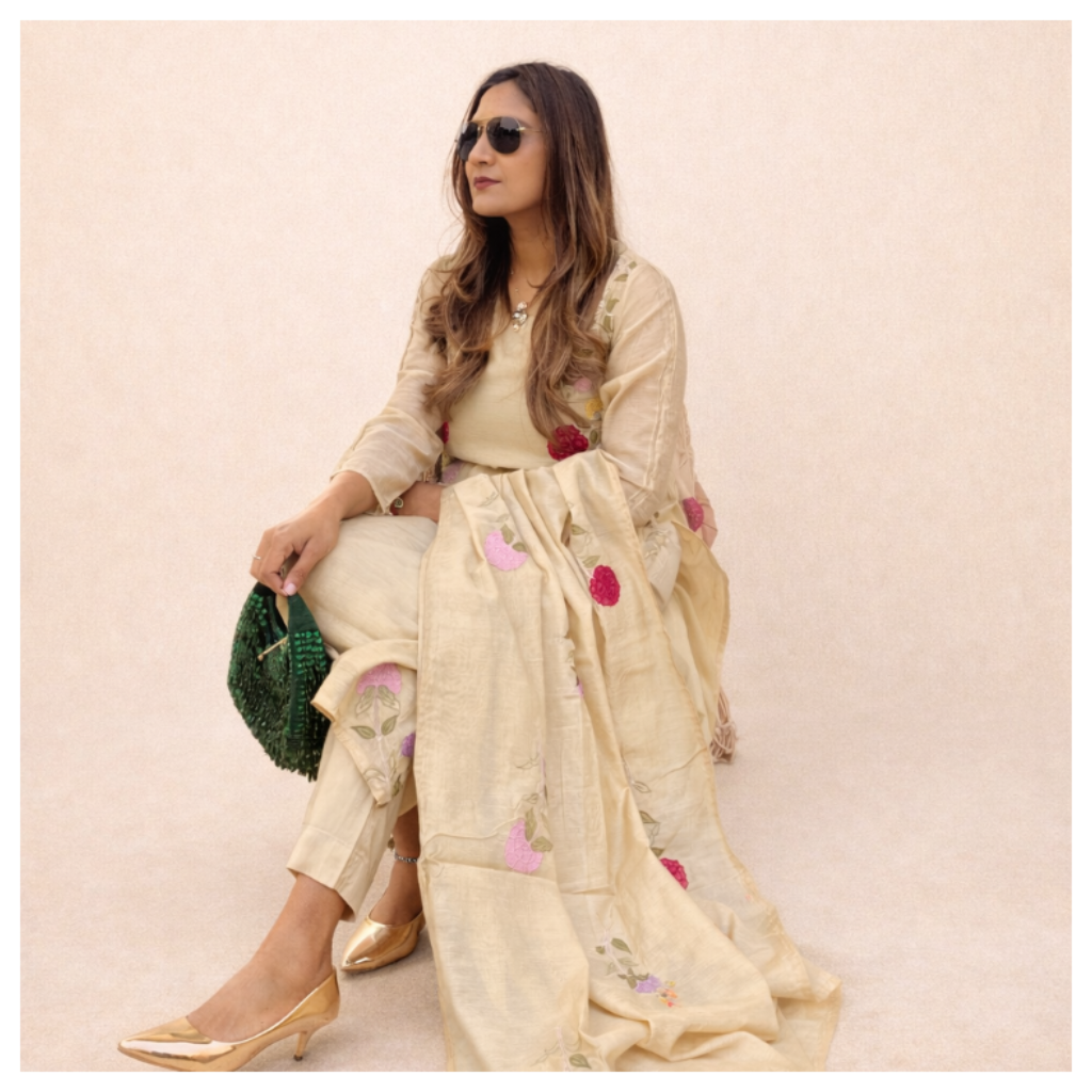 The 'Vintage Rose' 3-Piece Festive Suit Set in Cream